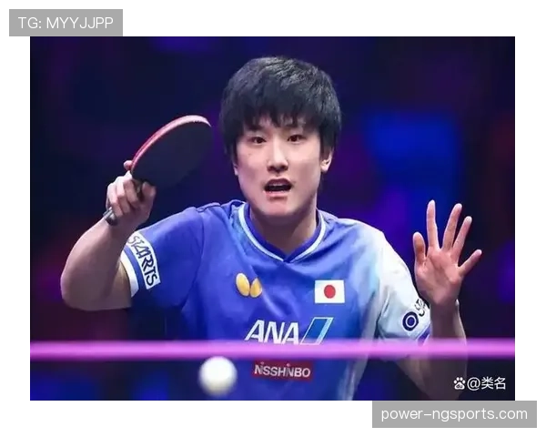 张本智和上场冷若冰霜，赛后那张卡比我年薪还猛