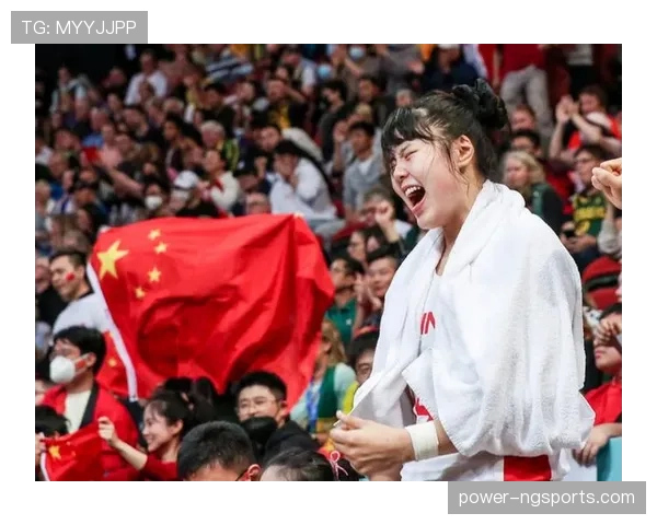 李月汝的衣柜里居然塞满了爱马仕，训练完直接换包走人