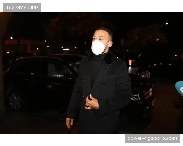 登贝莱随手一发衣橱照，我这辈子是不是开错了人生剧本
